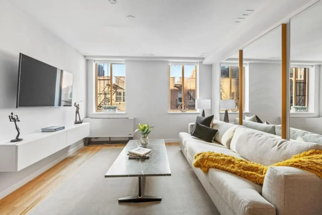 3Br Penthouse With Massive Private Rooftop New York États-Unis